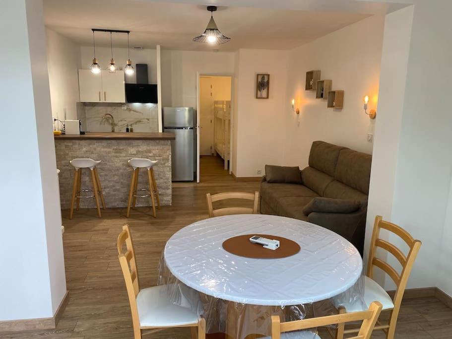 Appartement Residence Vacances Amandier อาร์ลส์ ภายนอก รูปภาพ